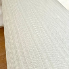 美品★収納ラック付きデスクの画像