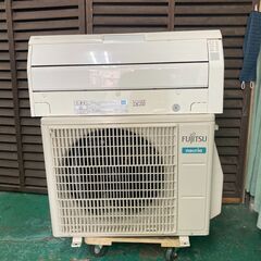 K06468 中古エアコン 富士通 FUJITSU 2019年製 主に6畳用 冷房能力 2.2KW / 暖房能力 2.5KWの画像