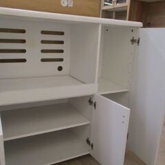 ジモティー割引🏷️【ジャングルジャングル岸和田和泉インター店】レンジ台 ホワイト 和泉市 堺市 岸和田市 泉大津市 高石市 泉北郡熊取町の画像
