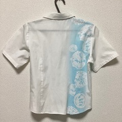 かりゆしシャツ 花柄 ホワイト/ブルー Ｍの画像