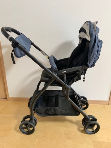 ベビーカー 【Aprica】アップリカ ルンルンコンパクト