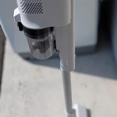 パナソニック製　充電式掃除機「MC-SB33J」の画像