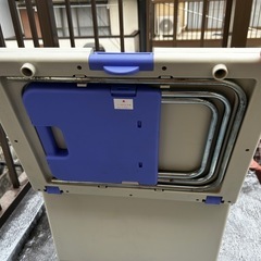 椅子二脚付クーラーボックスの画像
