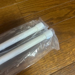 新品　突っ張り棒　二本の画像