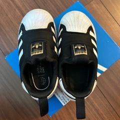 アディダス adidas  SST360 キッズ 14cmの画像
