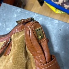 変なバッグの画像
