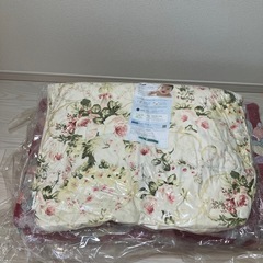 シングル敷布団、掛け布団、毛布2枚の画像