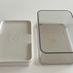 中古品　プラスチック収納ケースセットの画像