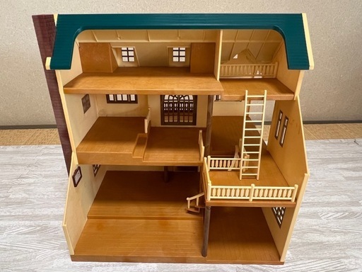 【家具付き】(廃盤品)緑の丘の大きなおうち シルバニア