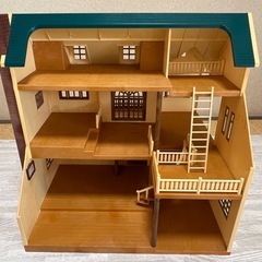 【家具付き】(廃盤品)緑の丘の大きなおうち シルバニアの画像