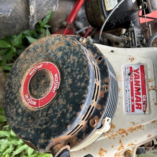 牧草モア　草刈り機