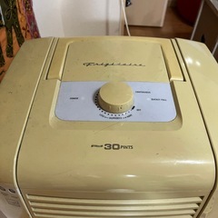 海外製除湿機の画像