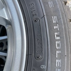 ダンロップ　スタッドレス　4本セットの画像