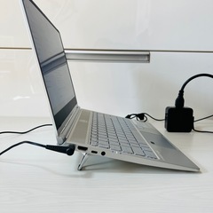 MSI ゲーミングノートi5-8265U 8GB SSD256GB の画像
