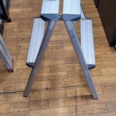 【リサイクルショップどりーむ鹿大前店】No.2503　脚立　写真参照🎵　おすすめ🎵　お買い得品！の画像