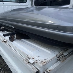 thule スーリー ルーフボックスの画像