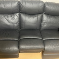 ニトリ リクライニングソファーの画像