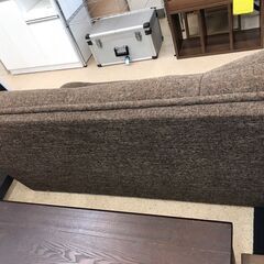 【ジャングルジャングル岩出店】【A882】 二人掛けソファ ブラウン幅140cm×奥行88cm×高さ80cm  中古 家具 和歌山 岩出市 紀の川市 海南市の画像