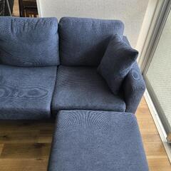 無料！！3人掛けソファー/オットマン付きの画像