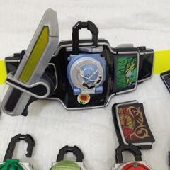 仮面ライダー鎧武 (ガイム)　変身ベルトや剣、ロックシードなどの画像