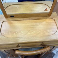 ジモティー割引🏷️【ジャングルジャングル岸和田和泉インター店】木製 ドレッサー 和泉市 堺市 岸和田市 泉大津市 高石市 泉北郡熊取町の画像