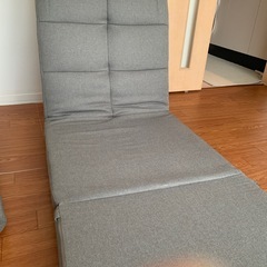 座椅子　一人用ソファの画像