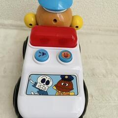 アンパンマン　パトカーの画像