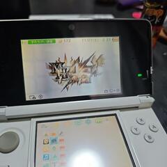 任天堂3ds　不具合無し！使用頻度少ないのでキレイです！の画像