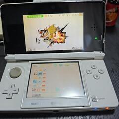 任天堂3ds　不具合無し！使用頻度少ないのでキレイです！の画像