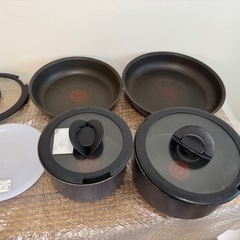 ティファルフライパン　ソースパン9点セットの画像
