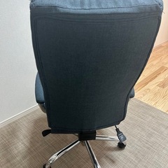 書斎椅子の画像
