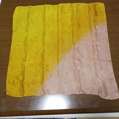 スカーフ　100円の画像