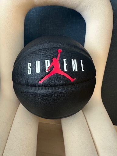 SUPREME×Jordan バスケットボール