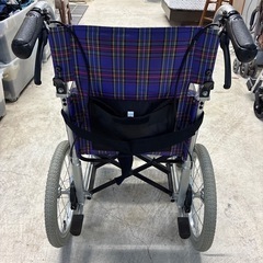 車椅子（紫色）の画像