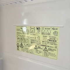 SHARP冷蔵庫の画像