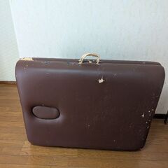 アロマサロン用のベッド　折りたたみ式の画像
