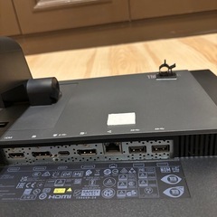 Lenovoモニター24型の画像