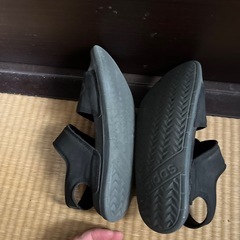 アディダス　サンダルの画像