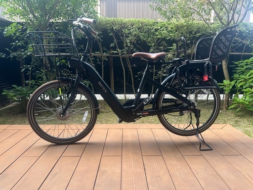BESV CF1 LENA 電動アシスト自転車。手渡し 子供載せ チャイルドシート付