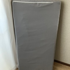 【美品】ニトリ　ロングフロアクッションの画像