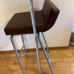 カウンターチェアの画像