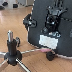 イトーキ　スピナーチェアの画像