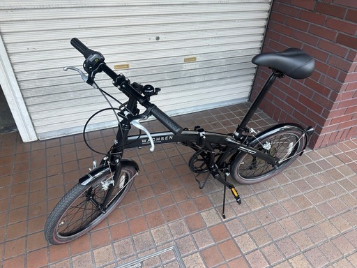 20インチ　軽量アルミフレーム　外装7段変速　フェンダー付き折り畳み自転車　カスタム　ブラック