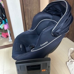 Combi    チャイルドシートの画像