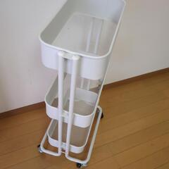 小物入れ　キャスター付きの画像