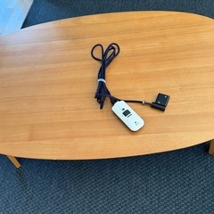 【無印良品】楕円形フラットヒーターこたつ　ローテーブルの画像
