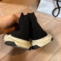 バレンシアガ　スニーカーの画像