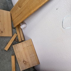 廃材の画像