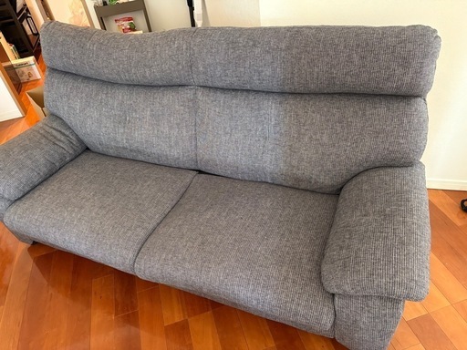 【ほぼ未使用】3人掛けソファ