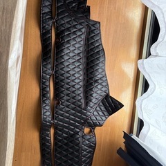 トラック用ダッシュマットの画像